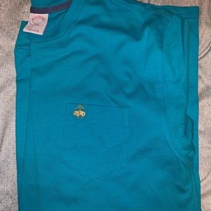 Men Brooks Brothers short sleeve T-shirt. Large